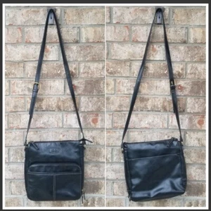 RELIC Black Faux Leather Crossbody Shoulder Bag Purse (10x9x3) - Picture 1 of 7