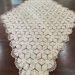 Crocheted Cotton Linen Blue Diamond Shape Table Runner 33x48 Vintage Unique - Picture 1 of 7