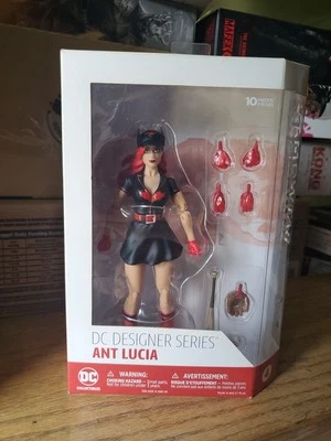 Figura de acción DC Designer Series Bombshells Batwoman Ant Lucia DC Designer Ser. Foto 1 de 4