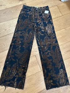 Pantalones de mezclilla Free People Annabelle flocados 27 negros terciopelo cachemir pierna ancha deshilachados nuevos con etiquetas - Imagen 1 de 6
