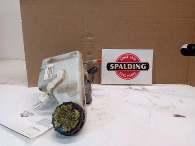 Cilindro maestro de freno de Ford Focus 2013 sin turbo octavo dígito VIN 2 11495573 Foto 1 de 4