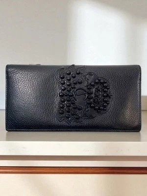 Christian Louboutin Carteira Longa Bi-Fold Preta Vermelha Autêntica Bolsa Studs Emblema - Imagem 1 de 4