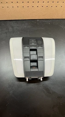 Оригинальный переключатель верхнего купольного фонаря люка для седана Mercedes W204 C300 C250 2008-2014 годов выпуска - Изображение 1 из 3