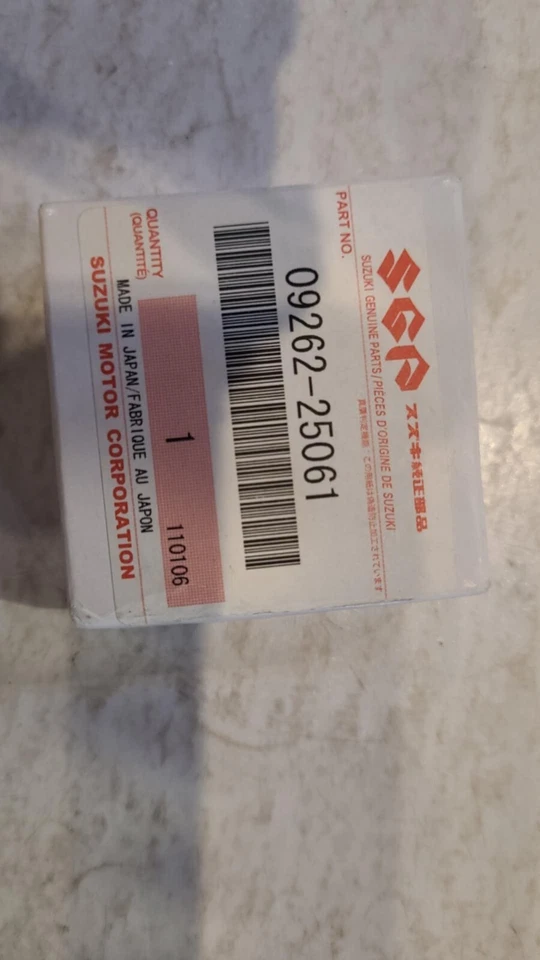 Cojinete de rueda delantera Suzuki 09262-25061 nuevo OEM gsxr750 Foto 1 de 1