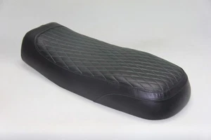 1979-1980 Honda CB650 low profile cafe racer motorcycle seat saddle CODE: L9082 - Foto 1 di 9