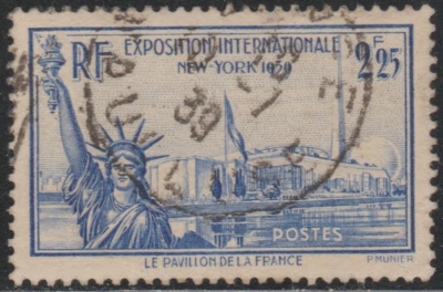 France 1939-40 SC# 372 - New York World's Fair - Used Lot # 080 - Image 1 of 2