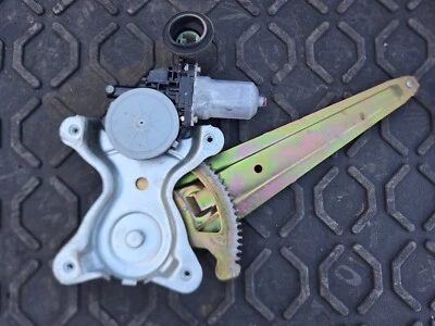 Toyota 4runner 2004 puerta trasera izquierda regulador ventana + motor conductor puerta trasera Foto 1 de 4