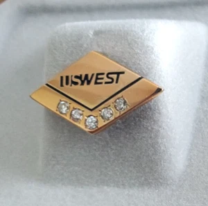 USWEST 25 Year Anniversary 10kt Pin with 5 Diamonds O.C.Tanner - Picture 1 of 4