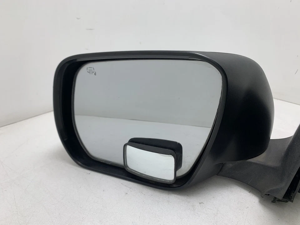 2007 Suzuki Grand Vitara Front Driver Side View Mirror OEM USED MINOR DETAILS - Imagem 1 de 4