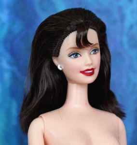 Barbie desnuda morena ojos azules pálidos TNT CEO pelo largo ondulado marrón oscuro DBox4 ÚNICO EN SU CLASE - Imagen 1 de 7