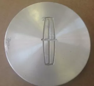 Center cap: Lincoln Continental, Mark Series Center Caps 8 inch diameter - Picture 1 of 4