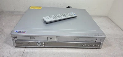 Insignia Grabadora DVD VHS Combo IS-DVD100121 con Control Remoto Funciona con Problema LEER Foto 1 de 4