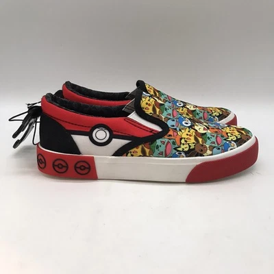 Tênis Ground Up Pokémon Slip-On Youth 3 Vermelho Pikachu Eevee Charmander 2023 Sapato - Imagem 1 de 4