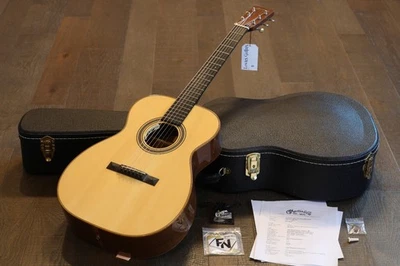 2014 Martin Custom Shop 00-14 Fret 00-28 Madagascar Adirondack GE Guitar + OHSC - Image 1 of 4