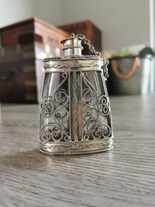 Antique Qing Dynasty Snuff Bottle With Filigree Overlay - Picture 1 of 8