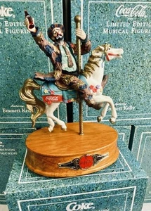 1994 Coca Cola Emmett Kelly ‘Play Refreshed’ Musical Clown Carousel Figurine NIB - Picture 1 of 5