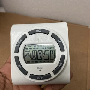 Digital Heavy Duty Timer With Astro Model Number 457864 Good Condition - Picture 1 of 7