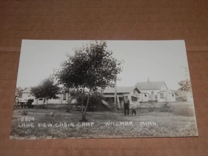 WILLMAR MINNESOTA - 1920-1945 ECHTFOTO POSTKARTE RPPC - SEEBLICK KABINENLAGER - Bild 1 von 2