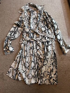 Dancing Leopard Women’s Shirt Dress Animal Snakeskin Size S - Picture 1 of 3