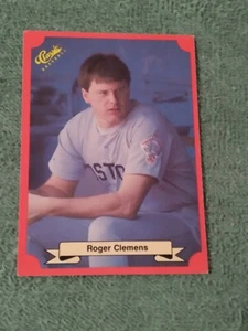 1988 Classic #158 Boston Red Sox Legendary Pitcher Roger Clemens - Picture 1 of 2