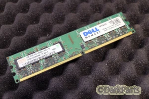 Hynix HYMP125U64CP8-Y5 PC2-5300U-555-12 2GB Memory RAM DDR2-677Mhz - Foto 1 di 1