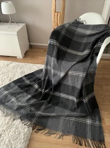 Decke Grau Weiß Schwarz Edel Luxus Sylt Wohndecke Sofadecke Couchdecke kariert - Bild 1 von 7