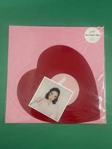 LAUFEY Valentine Heart Shaped Vinyl Limited Edition LE  1046/5000 - Picture 1 of 2