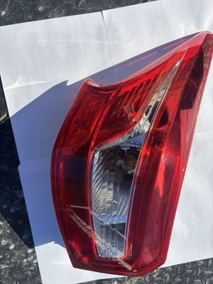Conjunto de cuarto de luz trasera halógena lado conductor izquierdo Nissan Sentra 2016-2019 OEM Foto 1 de 2