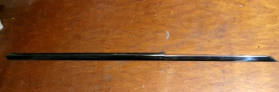 Cadillac Fleetwood 1962-64 puerta trasera izquierda línea de cinturón moldura OEM original ¡Bonito! Foto 1 de 4