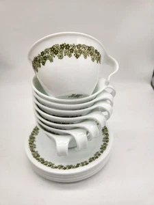 Corelle Green Crazy Daisy Spring Blossom Set of 8 cups and Saucers - Picture 1 of 2