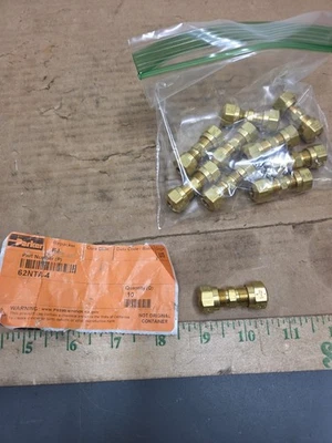 Qty: 10 Parker 62NTA-4 Brass Air Brake-NTA Union Fitting, 1/4" Compression Tube - Image 1 of 3