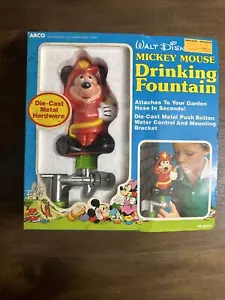 ARCO Walt Disney Mickey Mouse Drinking Fountain Die Cast Metal Push Button, 6071 - Picture 1 of 11
