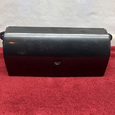 Panel de llenado de luz trasera central Pontiac Firebird Formula 93-02 16516876 OEM Foto 1 de 4