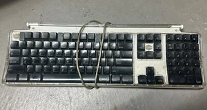 Genuine Apple Pro Keyboard M7803 - Picture 1 of 6
