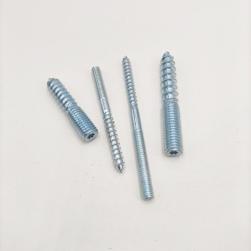 Foto 1 di 16