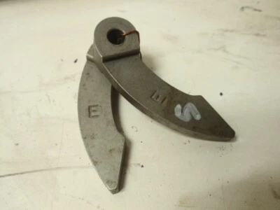 (2) Pesos de embreagem vintage E para snowmobile Polaris TX 340 400 440 Comet John Deere - Imagem 1 de 2