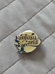 Mickey Mouse Sorcerer's Apprentice Fantasyland Disneyland 30th Disney Pin 1189 - Picture 1 of 4