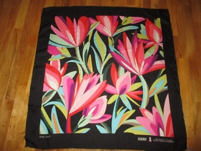 Carlisle Susan G Komen Cáncer de Mama Negro Rosa Floral 100% Seda Bufanda 34" Foto 1 de 4