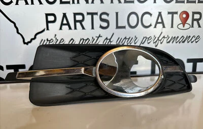 2010 11 12 2013 BUICK LACROSSE  2010 Allure DRIVER LH SIDE FOG LIGHT TRIM BEZEL Foto 1 de 4