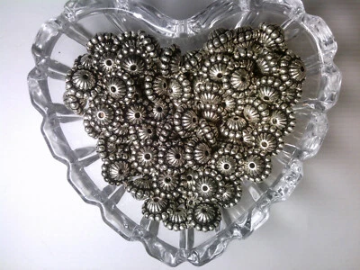ВИНТАЖНЫЙ 30 СЕРЕБРЯНОЕ ПОКРЫТИЕ АКРИЛОВЫЙ ДЕКОРАТИВНЫЙ RONDELLE ПРОКЛАДКА БИСЕР 11,5 мм #022719s - Изображение 1 из 3