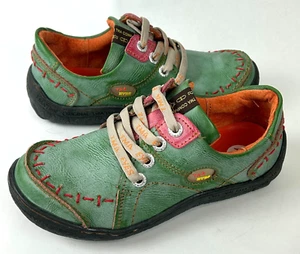 TMA EYES Hand Stitching Green Leather Women's Sneaker Shoes 7 NEW - Picture 1 of 18
