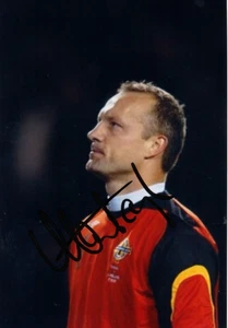 IRLANDA DEL NORTE Y BIRMINGHAM: FOTO DE ACCIÓN 6x4 firmada por Maik Taylor + certificado de autenticidad - Imagen 1 de 1