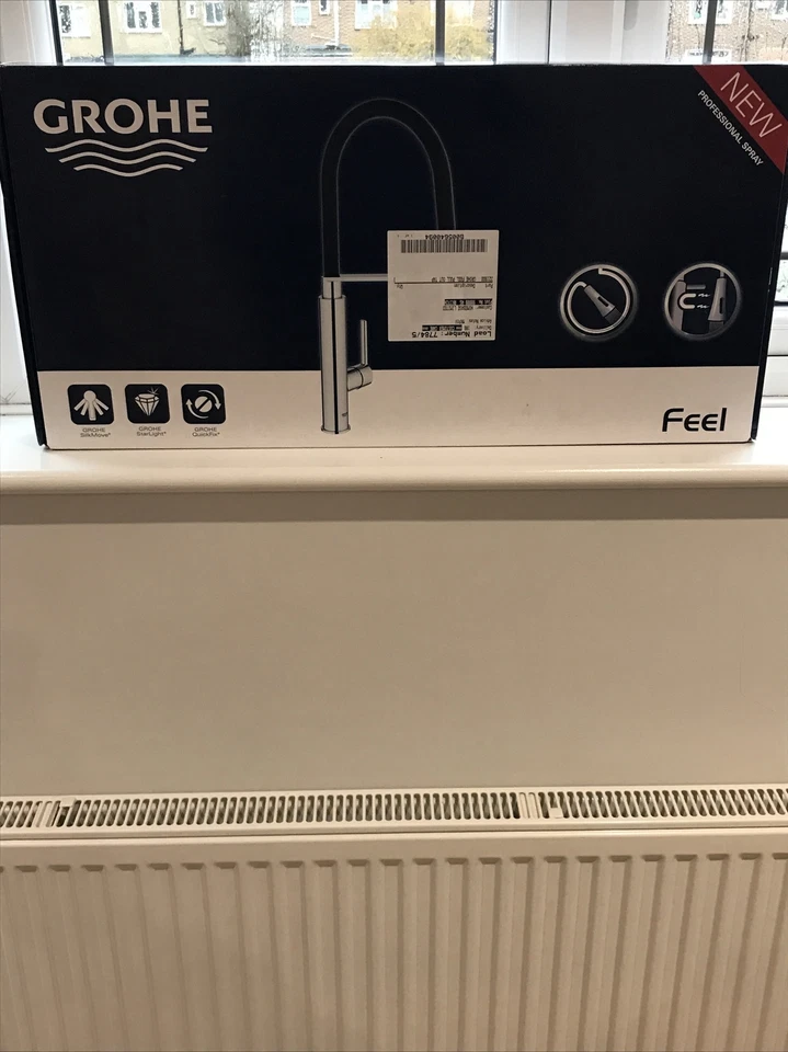 GROHE Feel Single-Lever Sink Mixer 1/2" Chrome 31 489 000 - Image 1 of 4