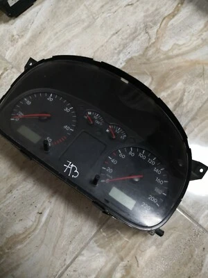 Volkswagen Transporter 1996 2.5 Speedometers 7D0920805R/88311300 Foto 1 de 4