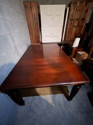 Ethan Allen Livingston餐桌卡拉威饰面 — 第 1/4 张图片