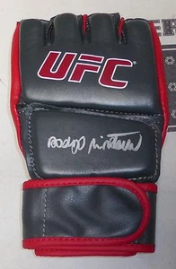 Antonio Rodrigo Nogueira Signed UFC Glove PSA/DNA COA Auto'd Pride FC 153 102 81 - Picture 1 of 24