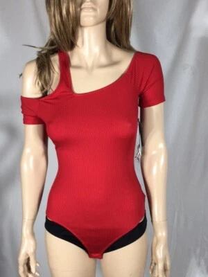 女式全新带标签 Guess 短袖绑带红色上衣 S 码 — 第 1/4 张图片