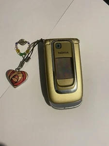 Nokia 6131 Gold Flip Mobile Phone complete with Original Nokia BL-4C Battery. - Picture 1 of 4