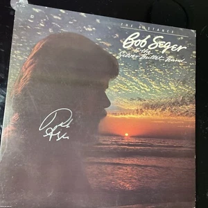 BOB SEGER AUTOGRAPH RECORD Rock N Roll Album Art Signed THE DISTANCE X1 - Imagen 1 de 7
