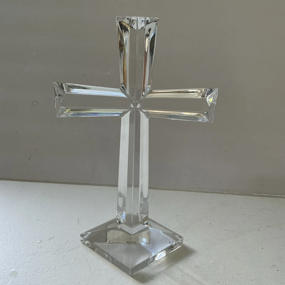 "Cruz de cristal biselada de la Trinidad Mikasa 10""" Foto 1 de 2